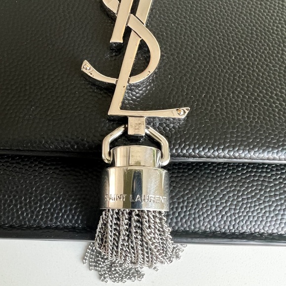 Saint Laurent Grain de Poudre Kate Tassel Wallet on Chain Bag - Picture 2 of 12